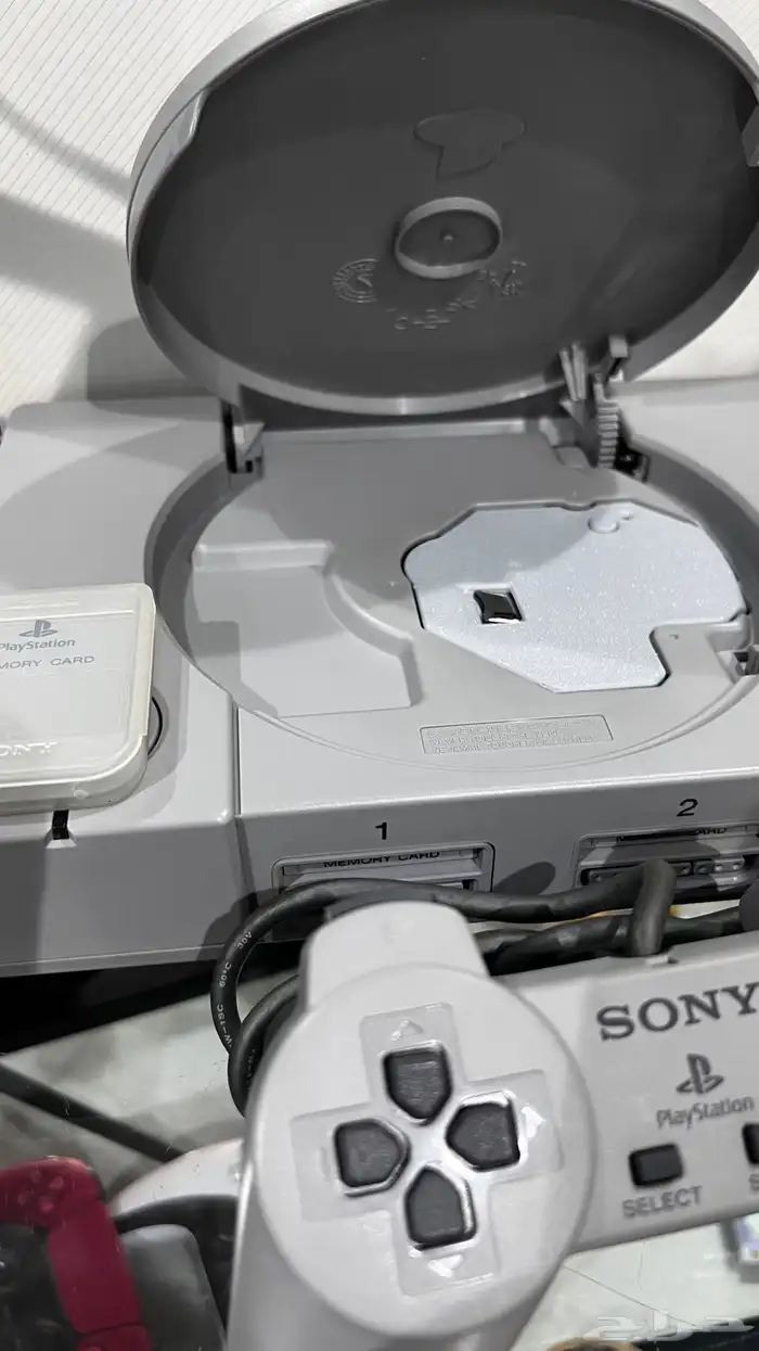 بلايستيشن 1 بكامل اغراضه معدل 8