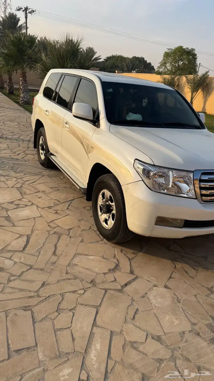 لاندكروزر GX V6 موديل 2010 بدي وكاله ومحركات على شد المصنع 0