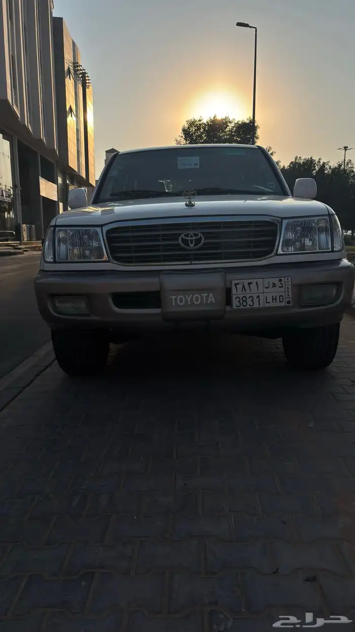 للبيع لاندكروزر 1998 VX-R 2