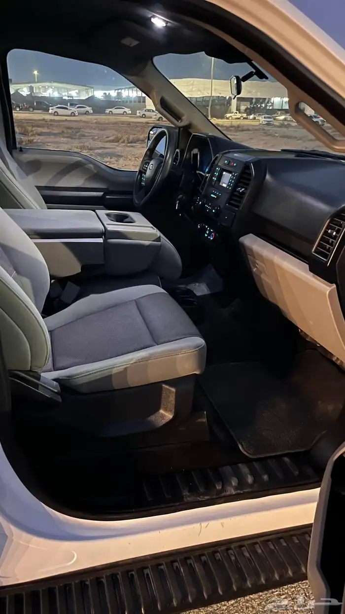 فورد f150 دبل 8 سلندر 9