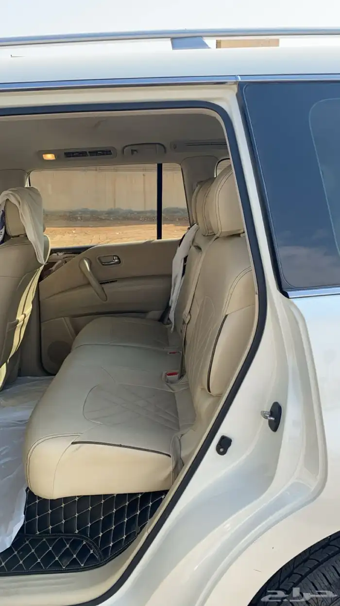 جيب باترول نيسان 2015 ابيض للبيع 6