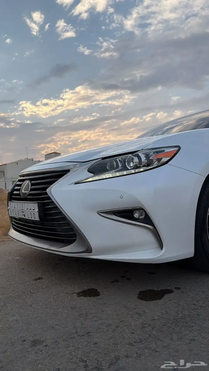 لكزس ES350 2018 فل كامل 9