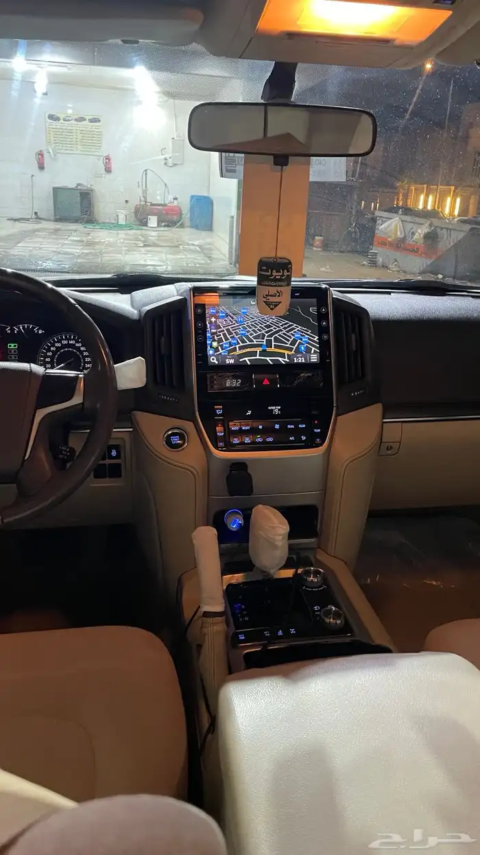 لاندكروزر 2019 ديزل 10