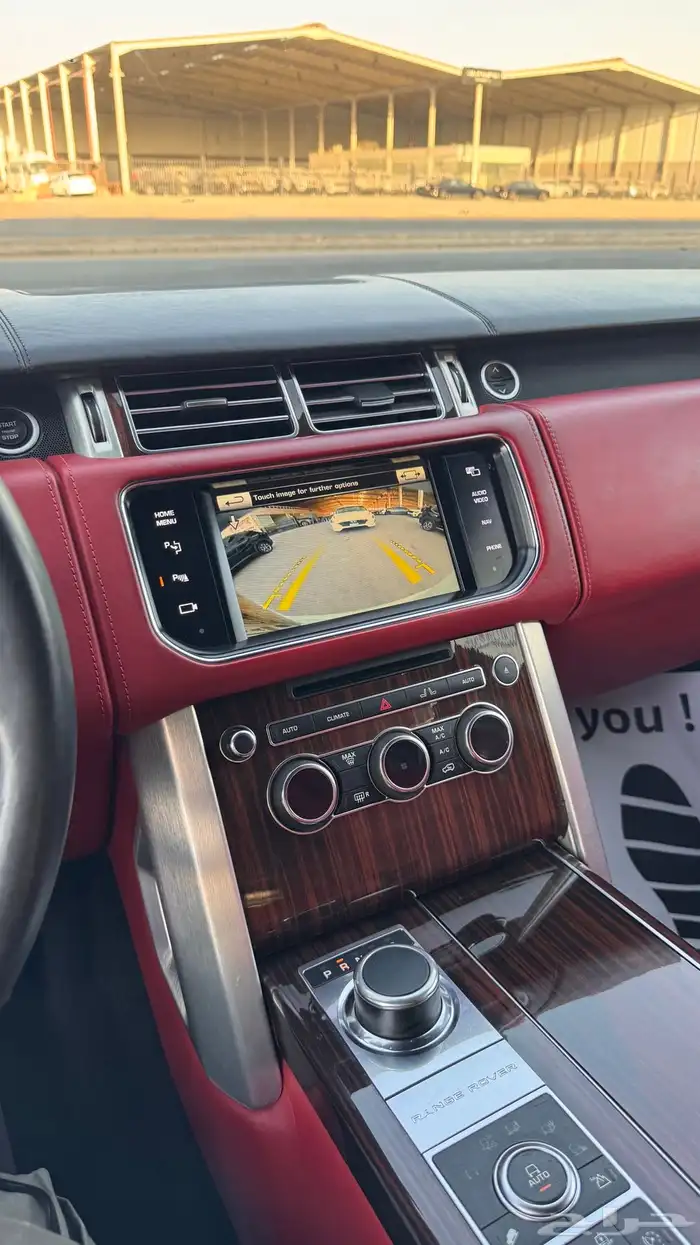 للبيع رنج روفر 2015 اوتوبيوغرافي - مخزن عداد 54 الف فقط 13