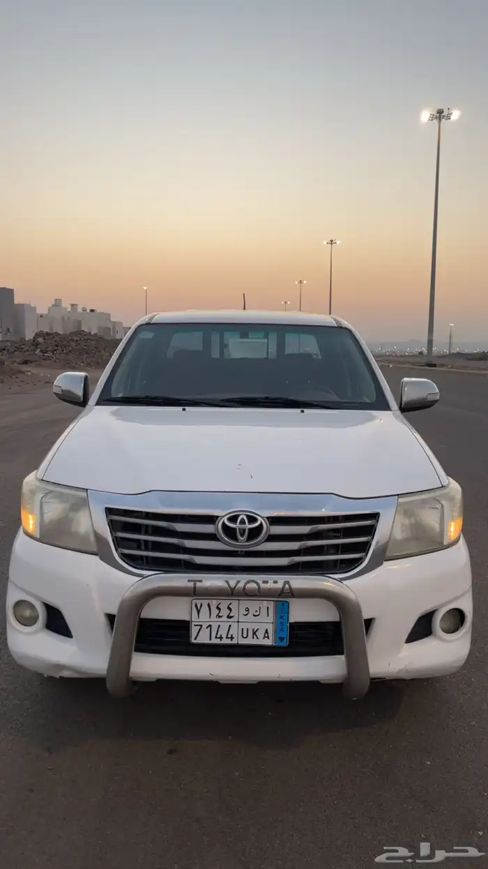 تويوتا هايلوكس 2012 0