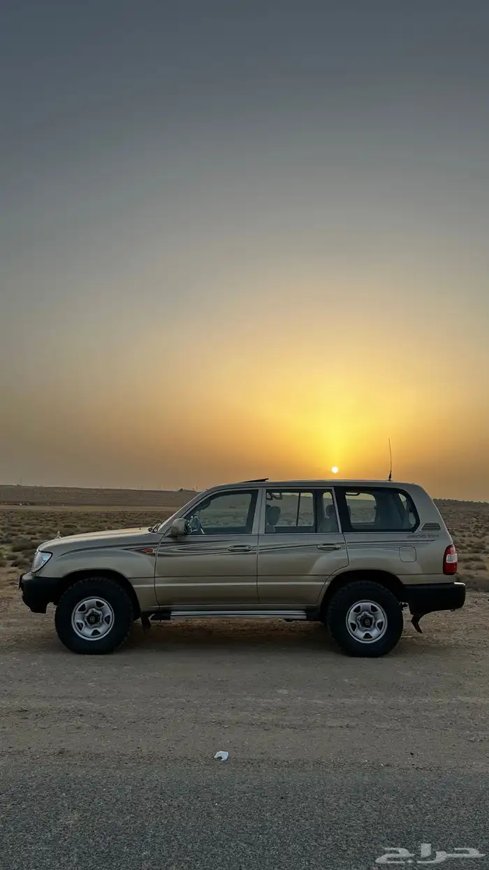 لاندكروزر هدد 2004 محول 2007 قير عادي 4