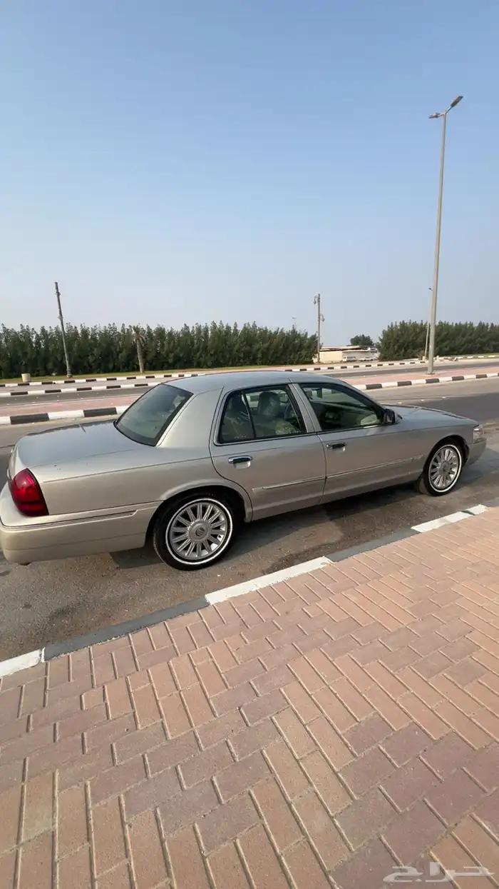 فورد جراند ماركيز موديل 2007 8