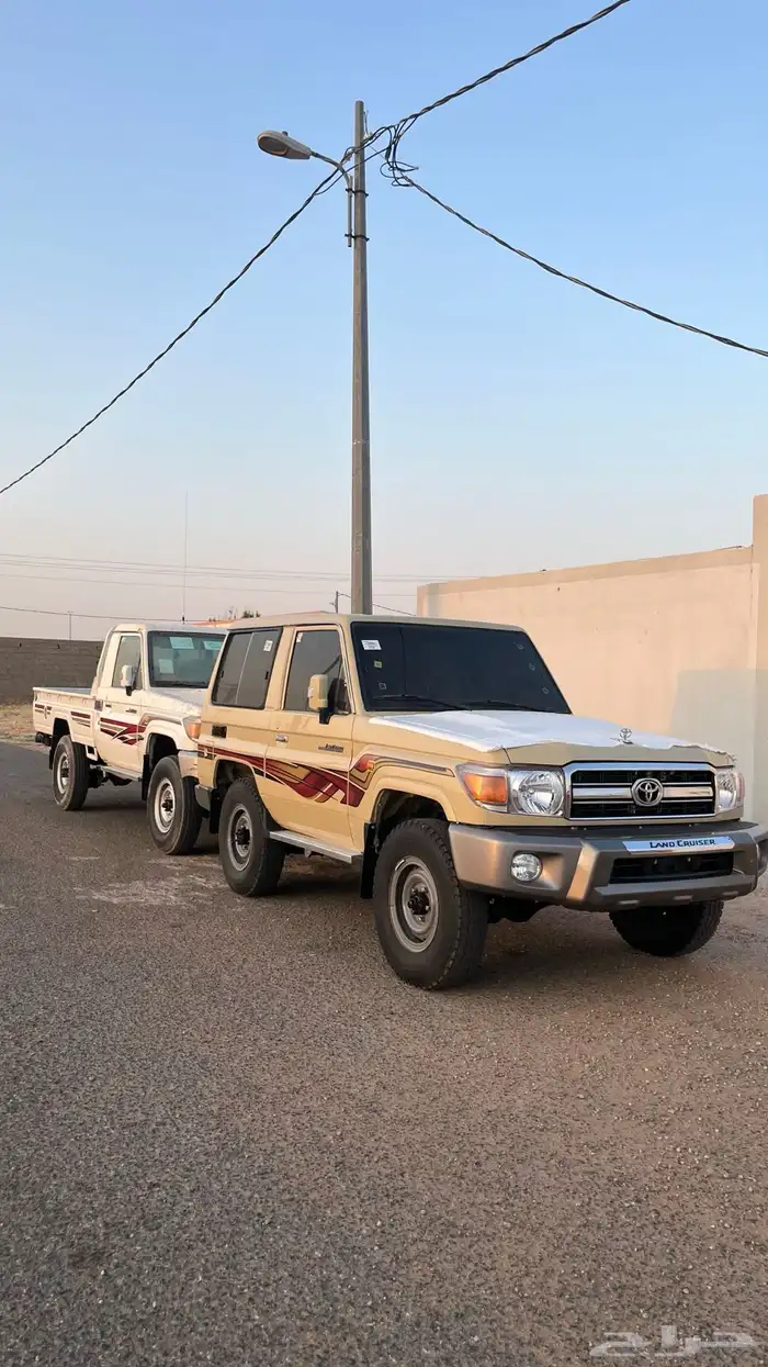 للبيع ربع مديل 2012 عليه لوحه مميزه 5