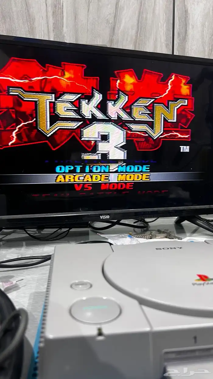 بلايستيشن 1 بكامل اغراضه معدل 77