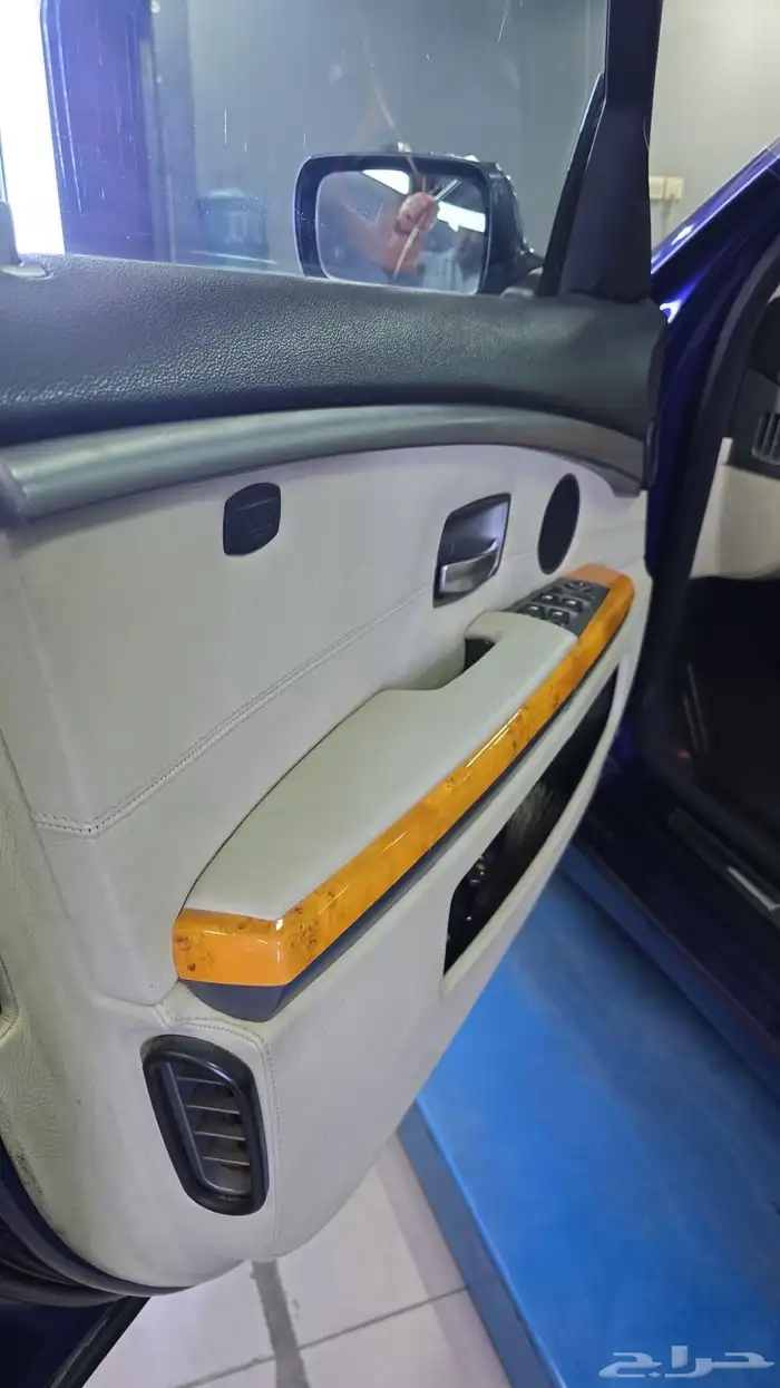 BMW   750 Individual 3