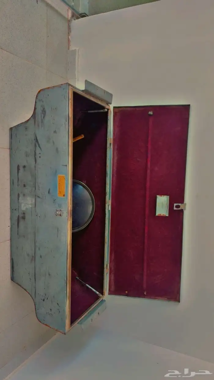 صندوق عزبه وسيارة اطفال حديد 3