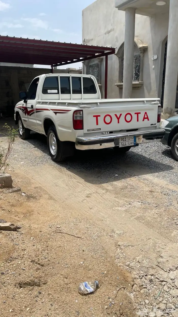 للبيع هايلوكس 2005 GLX 2