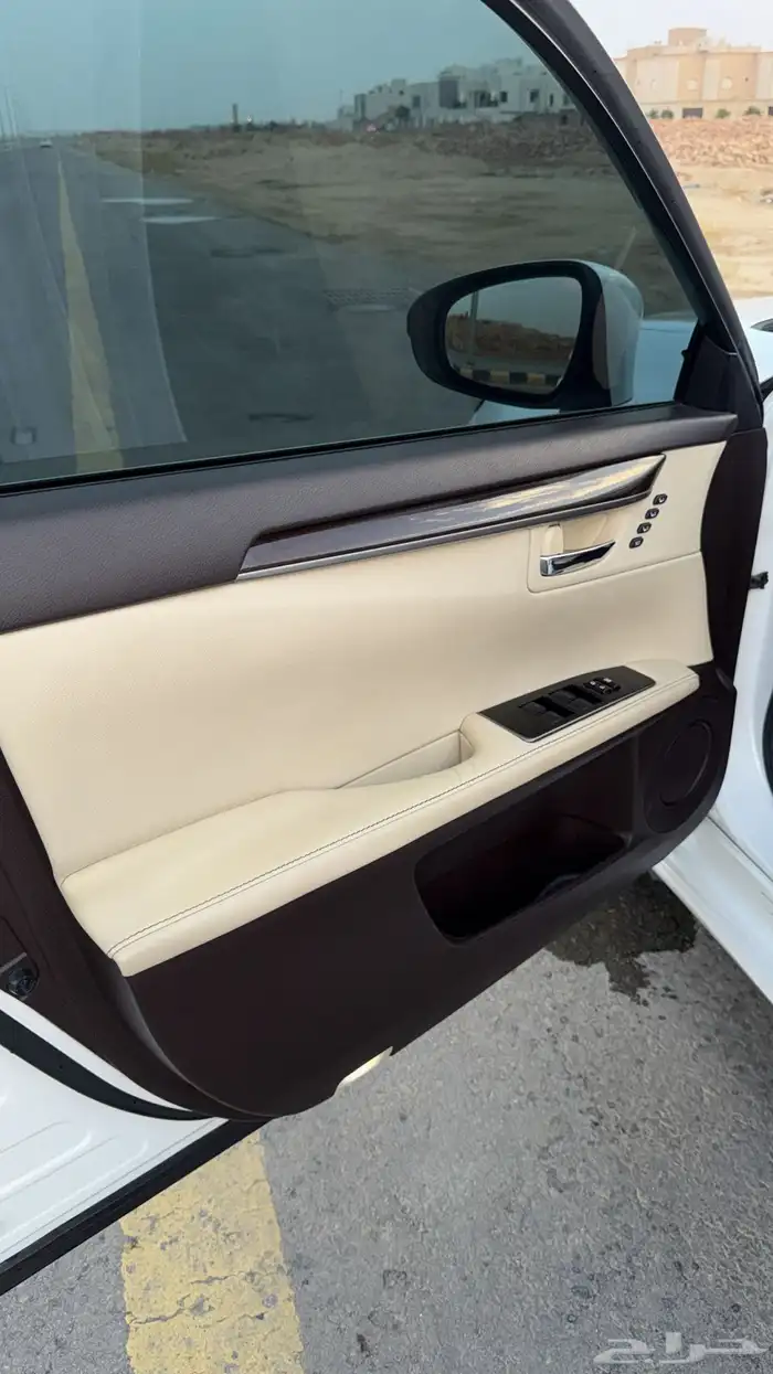 لكزس ES350 2018 فل كامل 20