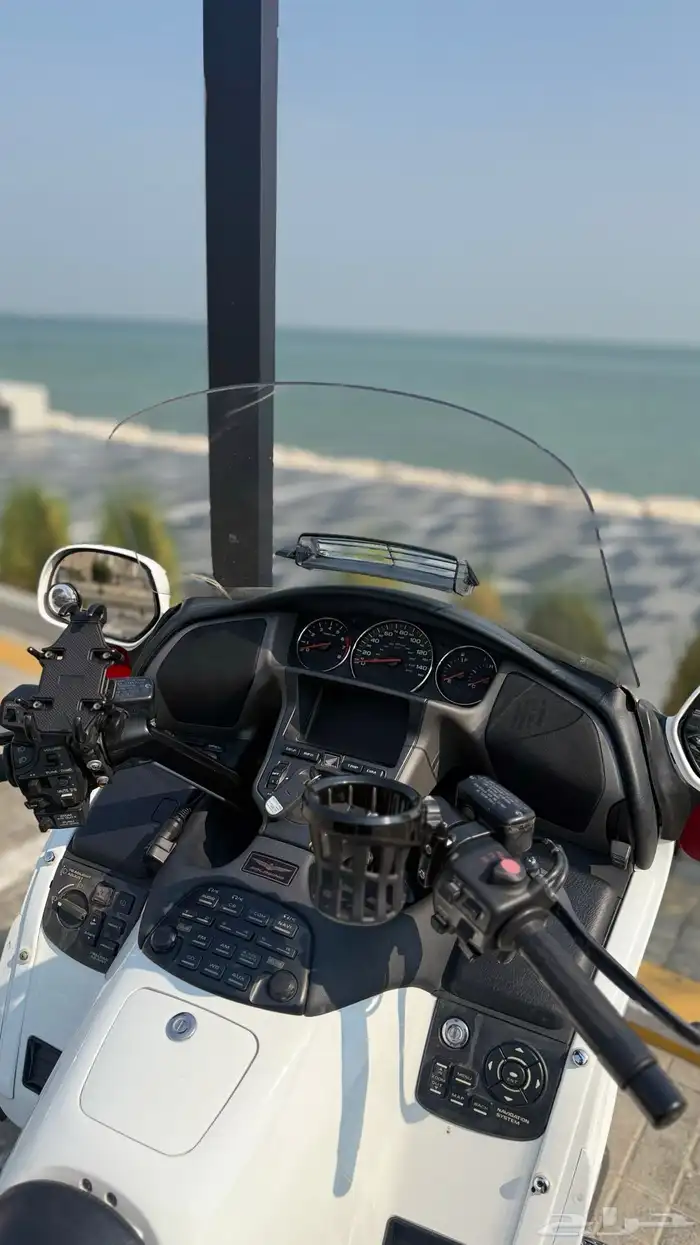 للبيع دباب قولدوينق 2006 ليفل2 6