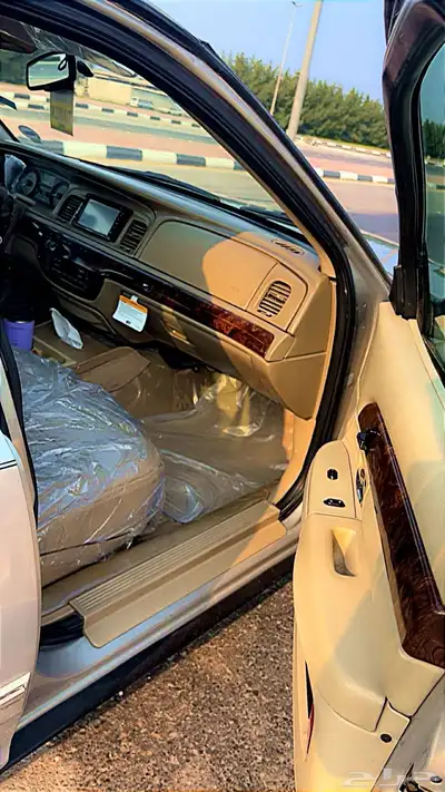 فورد جراند ماركيز موديل 2007 index