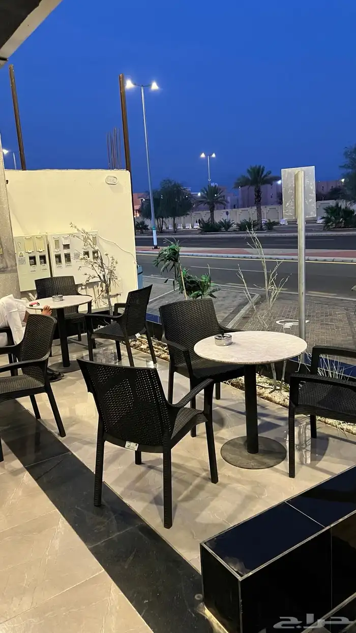 ديوانيه للتقبيل 1