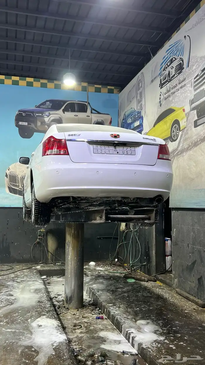 جيلي امجراندي Ec8 1