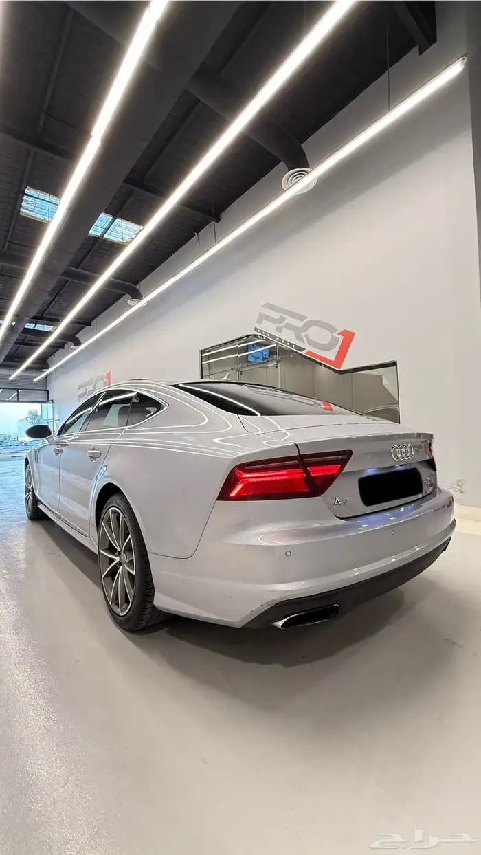 اودي A7 quattro عداد 115 مالك ثاني 6