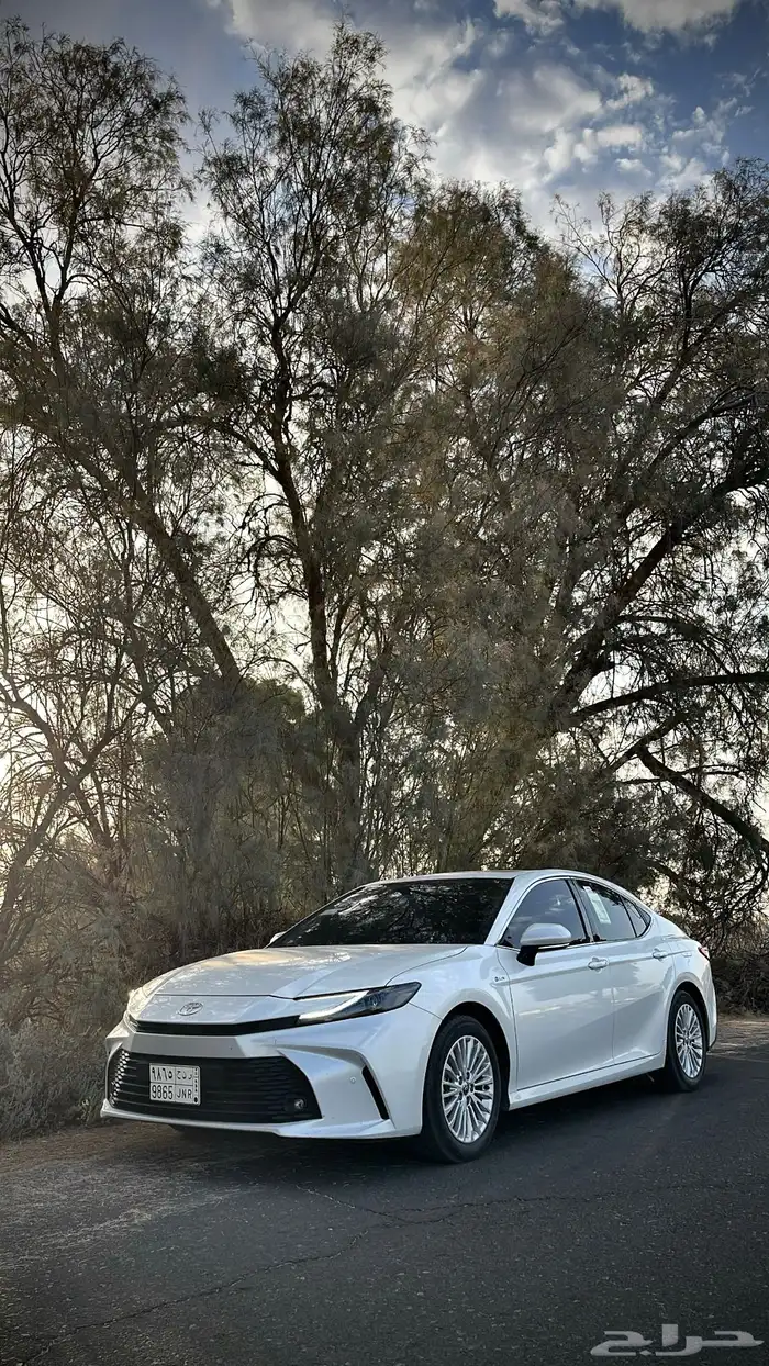 كامري 2025 اي بلس ستاندر مطور هايبرد 3