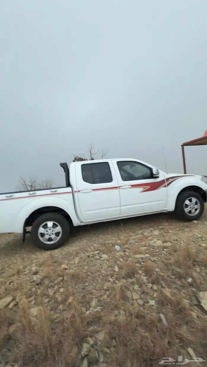 نيسان نافارا 2010 نظيف جدا 8