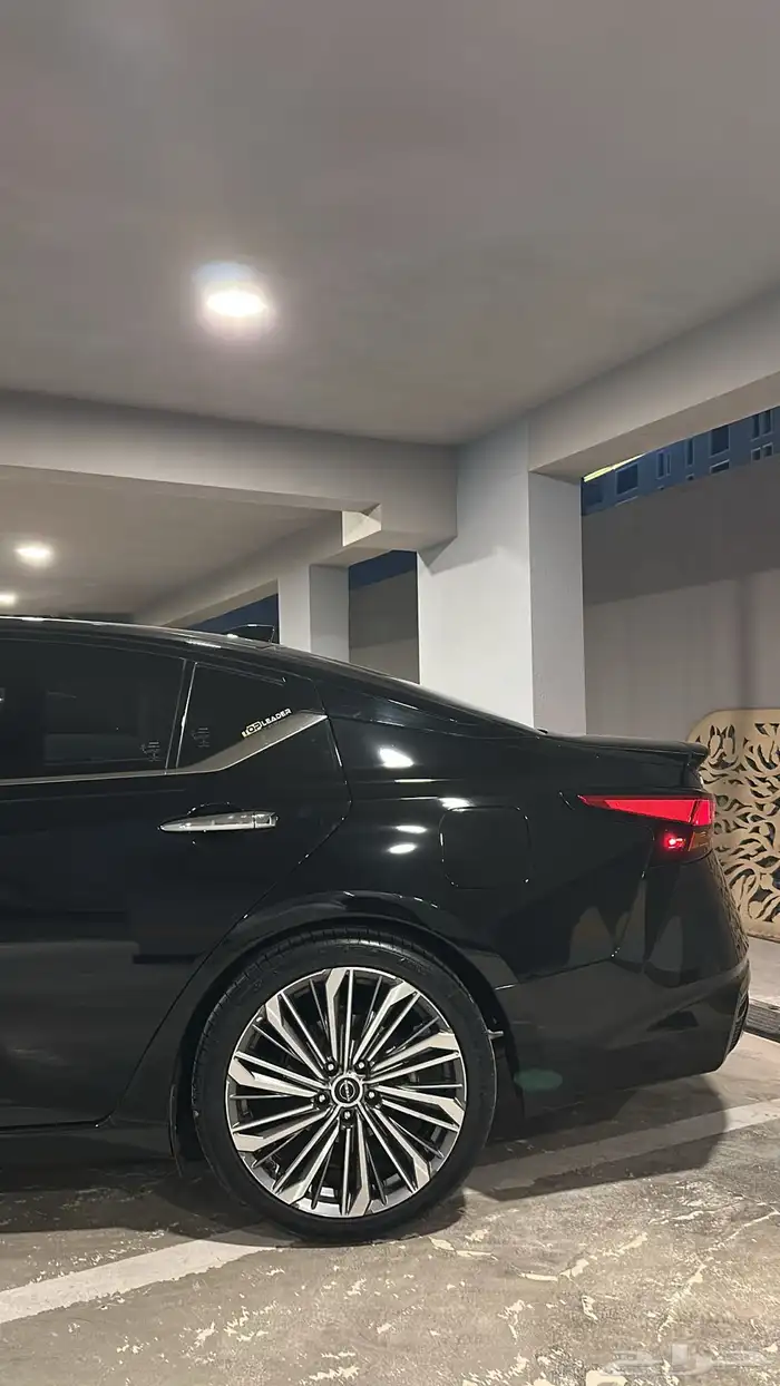 للبيع التيما اسود2024 نص فل للمستخدم 24