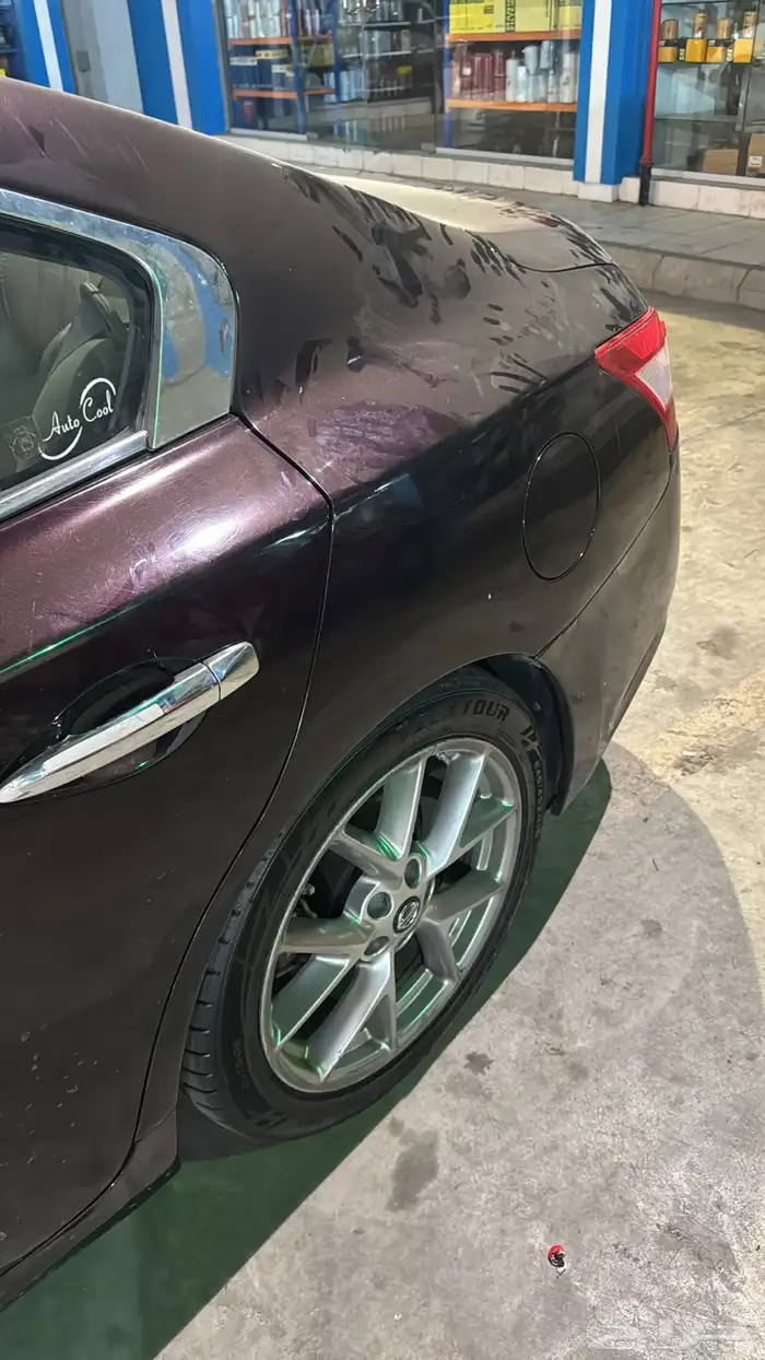 نيسان مكسيما 7