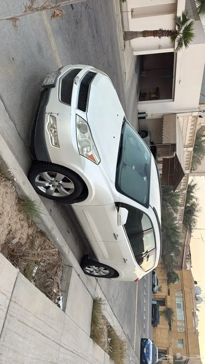 للبيع شفرولية ترافرس 2011 8