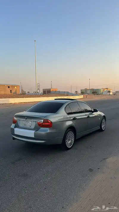 الفئة الثالثه BMW 320i 2006 index
