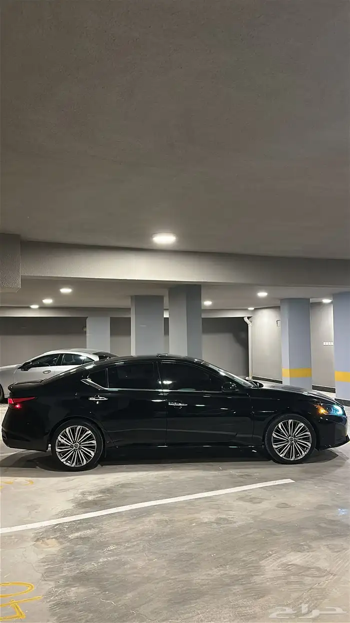 للبيع التيما اسود2024 نص فل للمستخدم 17