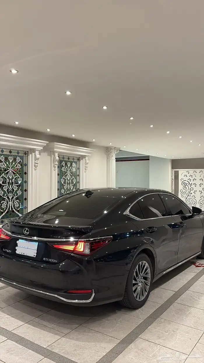 لكزس ES300 2024 هايبرد 2