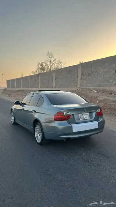 الفئة الثالثه BMW 320i 2006 index