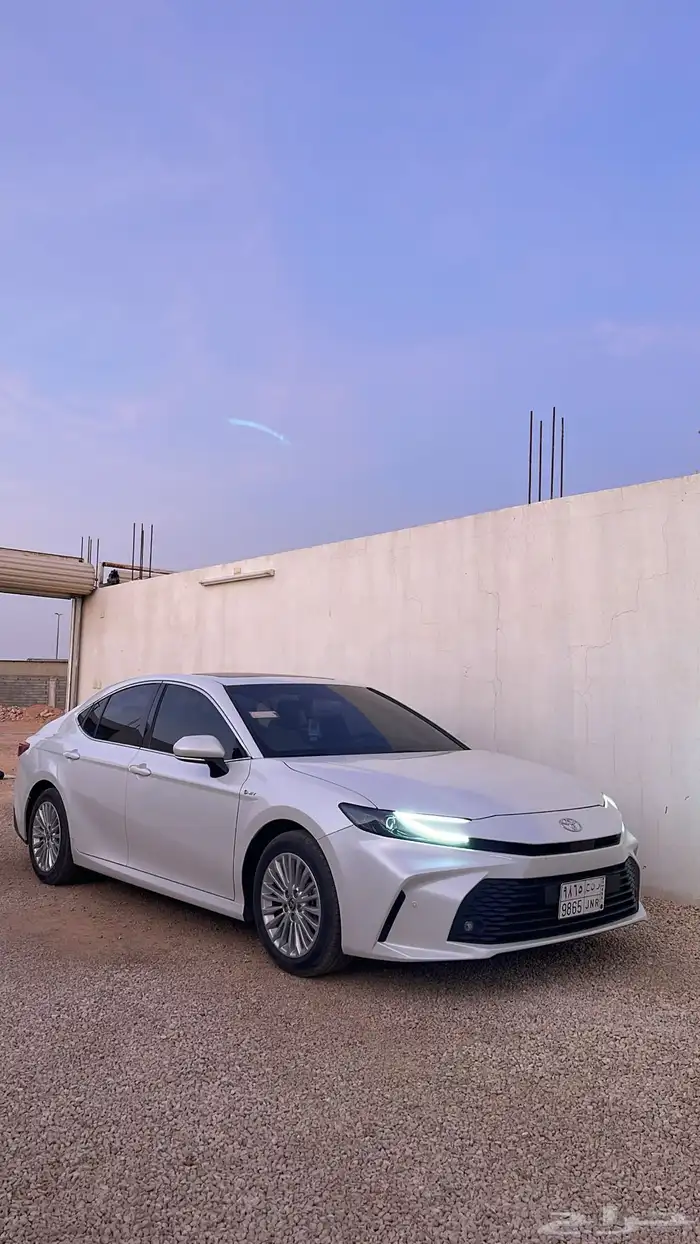 كامري 2025 اي بلس ستاندر مطور هايبرد 2