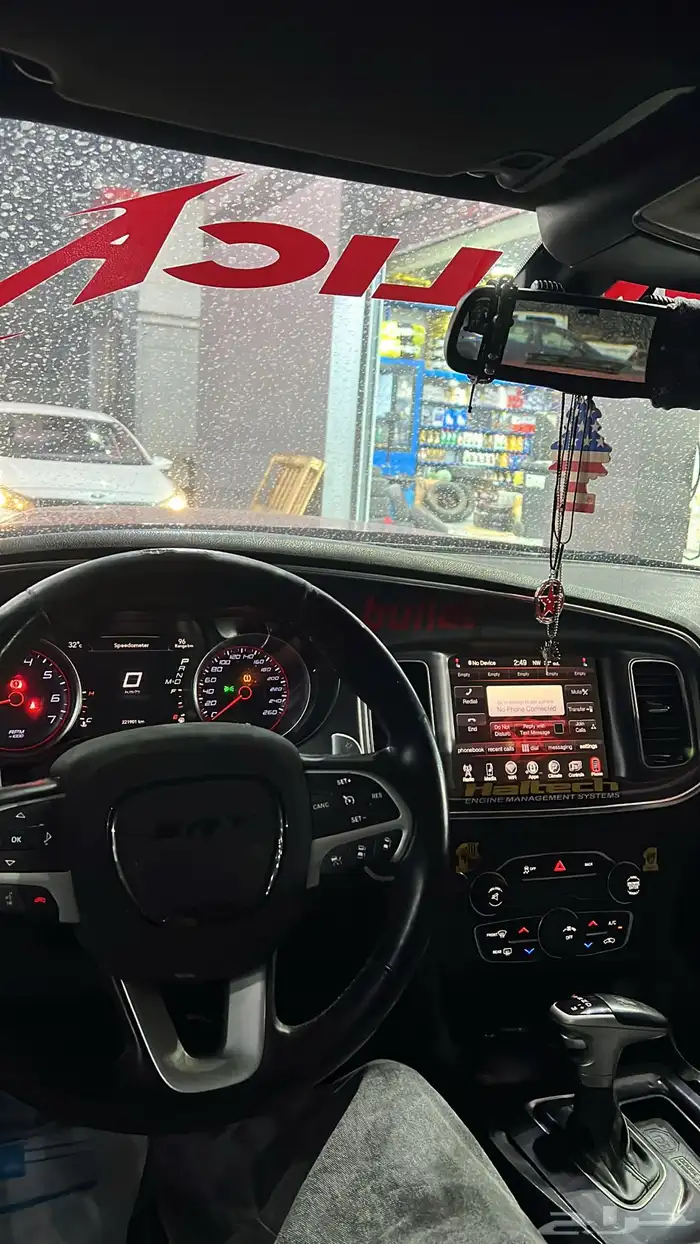 دودج تشارجر للبيع او بدل بموستنق gt 18