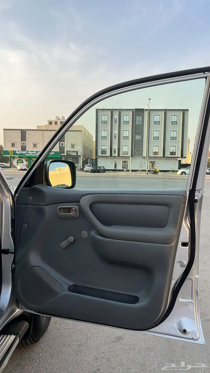 لاندكروزر جي 2007 15