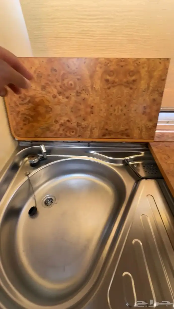 كرفان ألماني موديل 2000 1