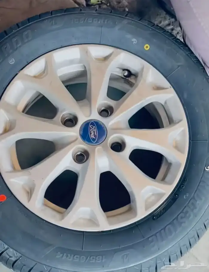 مطلوب جنوط مثل الموضحه بالصوره فورد فيجو 2011-2020 0