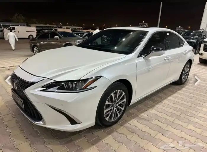 لكزس ES250 موديل 2024 نظيف 0