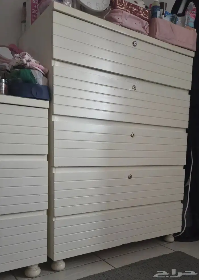 تسريحة غرفة نوم و كومدينات ومدرج bed room 1