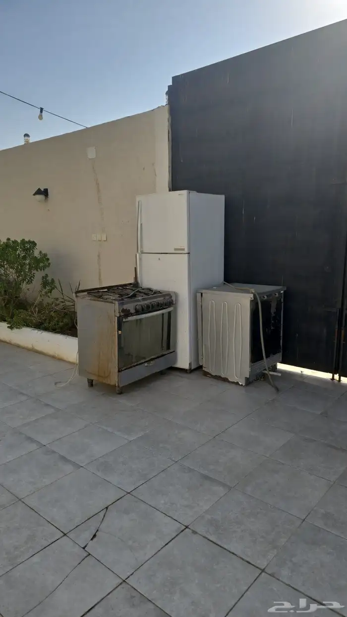 ثلاجة 21 قدم و غسالة صحون و فرن 5 عيون 6
