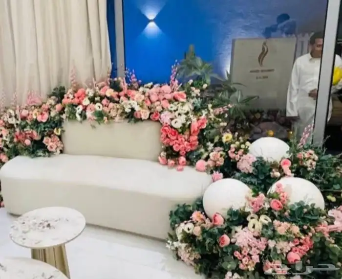 تأجير كوشات مداخل مرايات عقود ورد منسقين 8