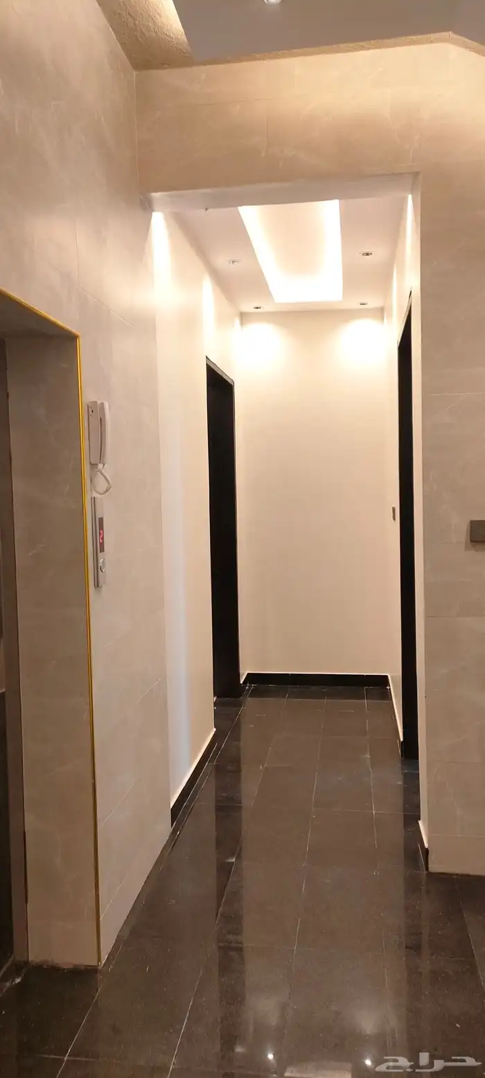 للبيع شقق ارضية وعلويه موقع مميز أسعار تبدا من 520الف 29