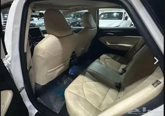 تويوتا افالون موديل 2022 تورينق نظيفه جدا 11