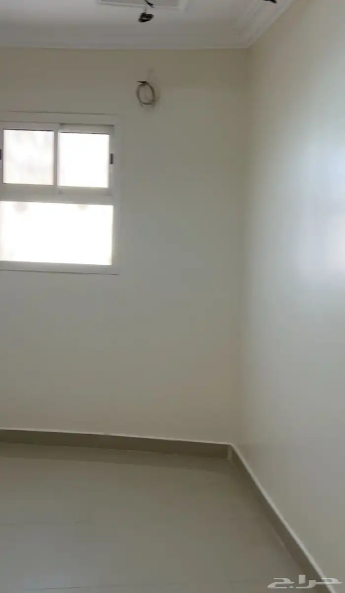 دور علوي بالرياض بحي عكاظ للإيجار 2