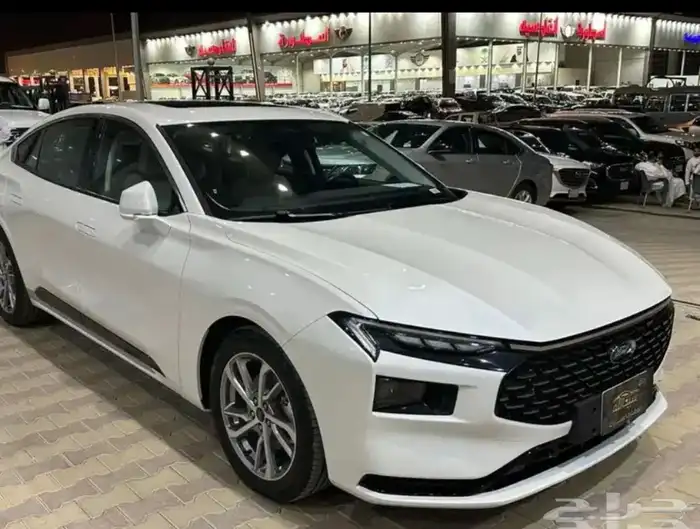 فورد تورس موديل 2023 ترند 1