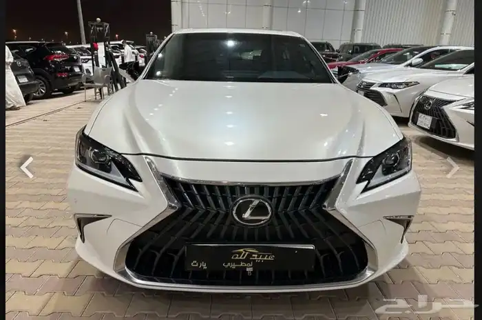 لكزس ES250 موديل 2024 نظيف 4