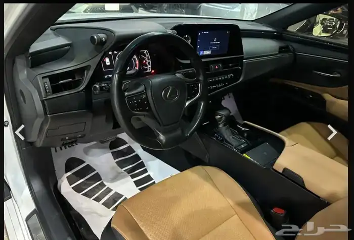 لكزس ES250 موديل 2024 نظيف 16