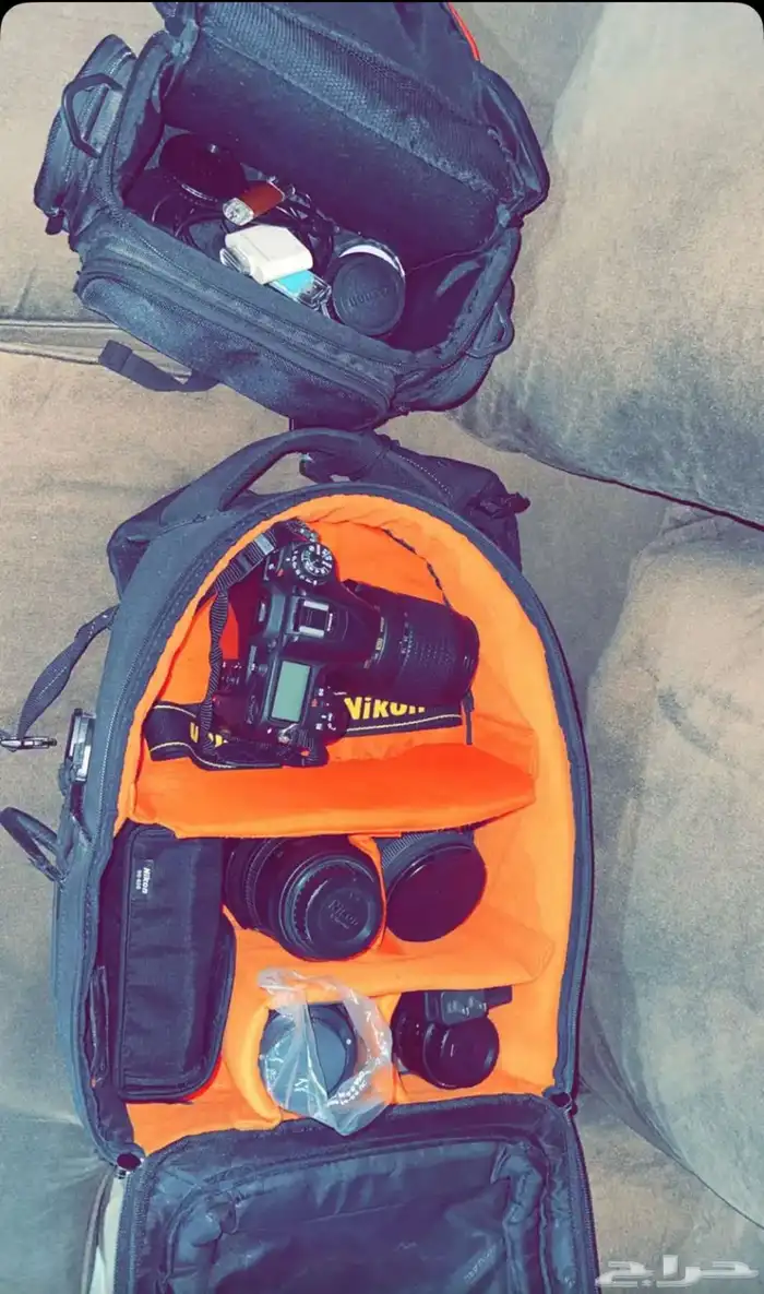 كاميرا مع كامل اغراضها نيكون D7100 1