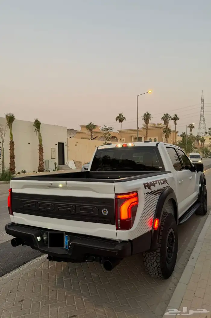 فورد رابتر 37 2024 1