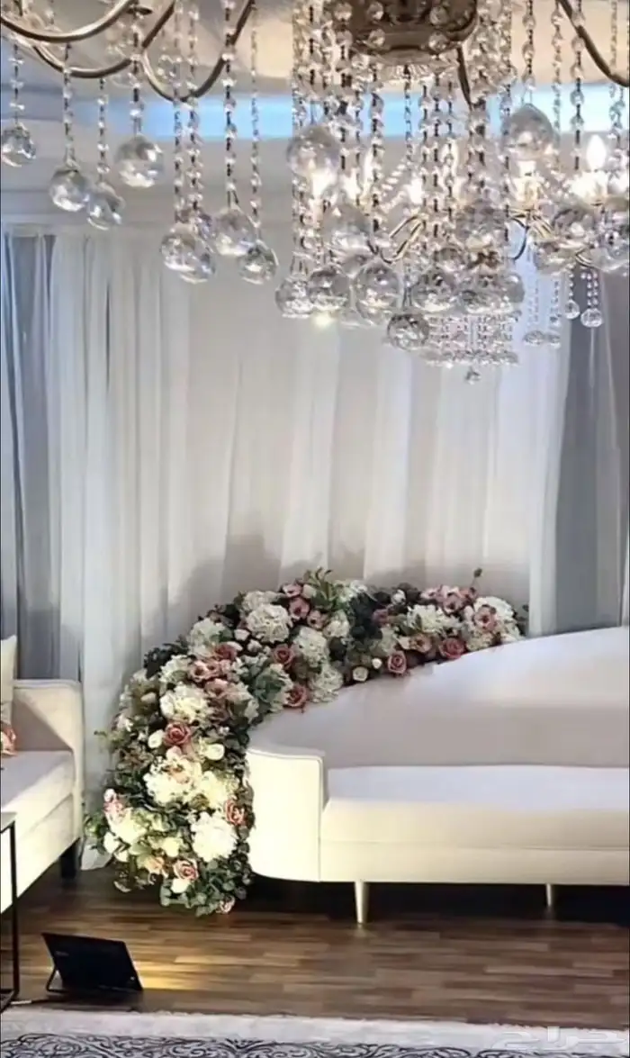 منسق ورد وهدايا ابحث عن عمل 1