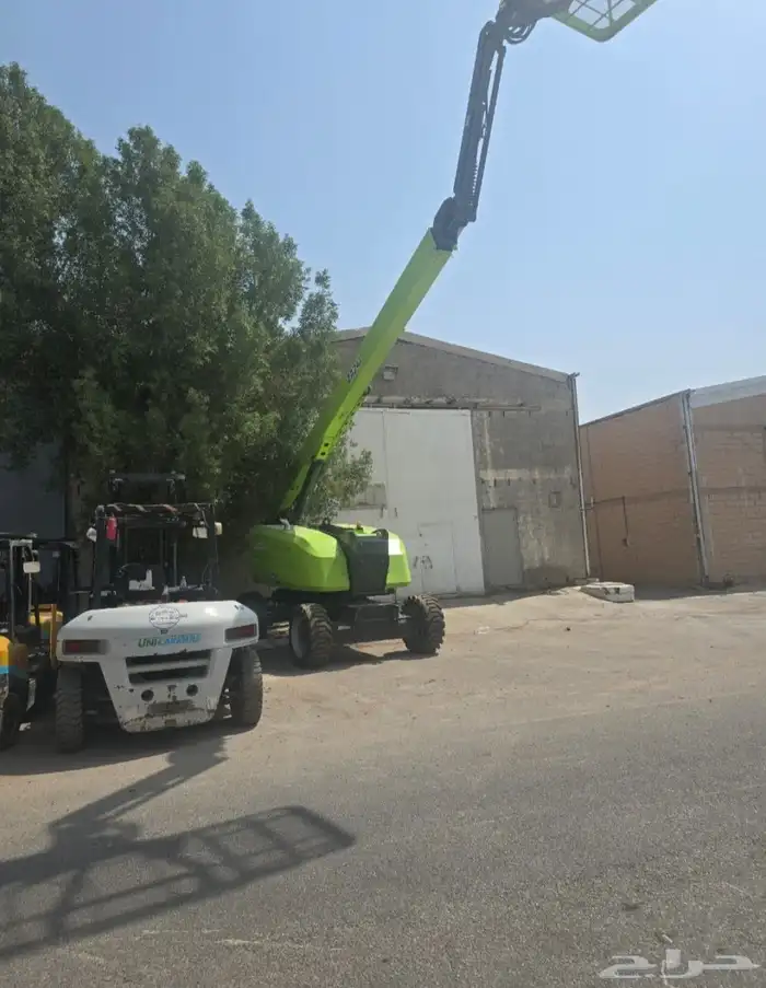 تاجير رافعات كرين مان لفت سيزر لفت دينه ونش بوم تراك كريتات 16